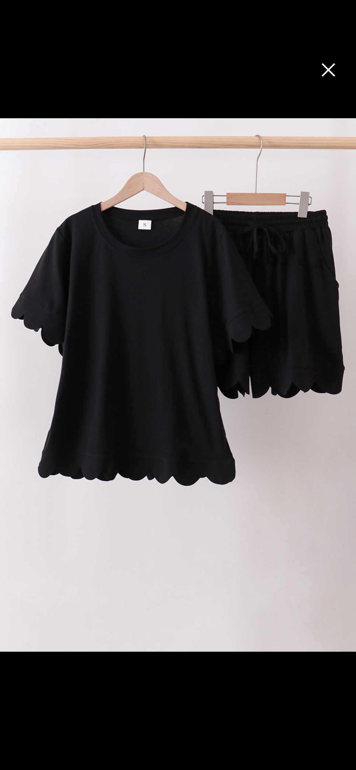 Mama black scalloped set