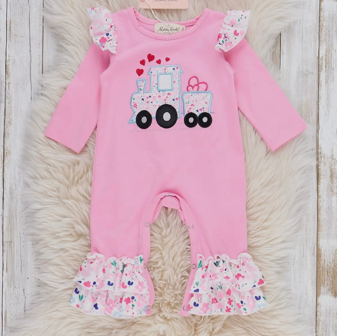 Love delivery floral romper