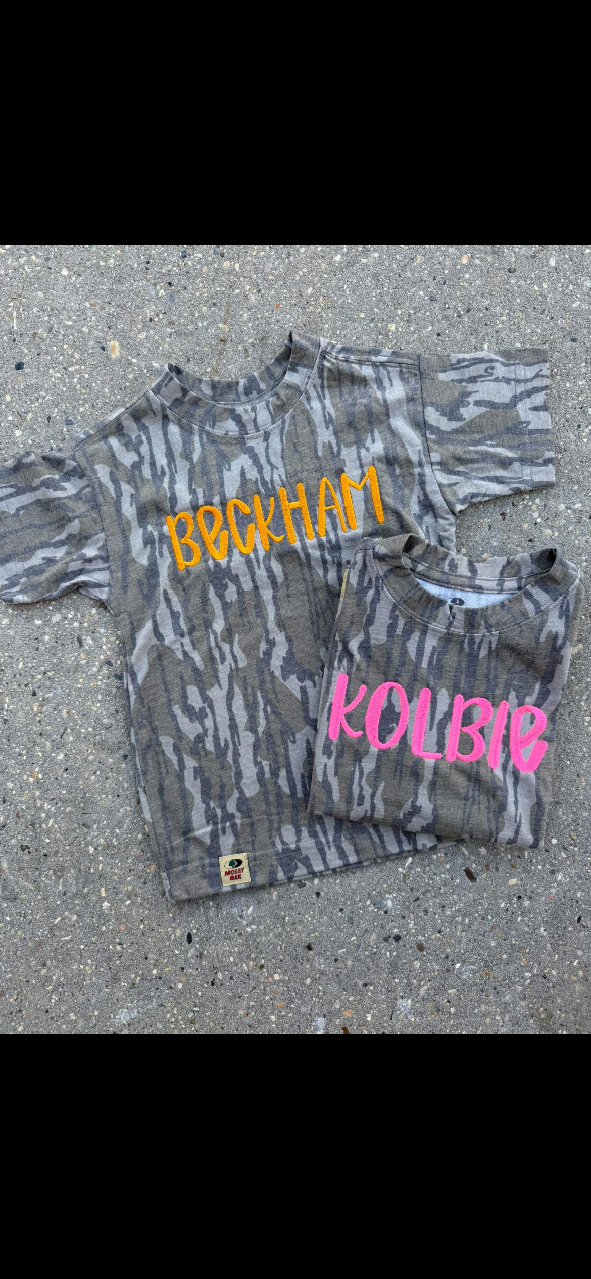 Embroidered camo tee